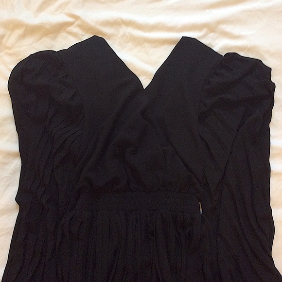 Endless Rose Black Dress - Picture 3 of 5